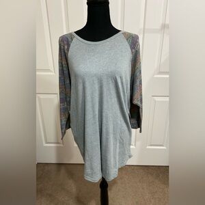 LuLaRoe XL Cotton Blend Randy 3/4 sleeve T-shirt